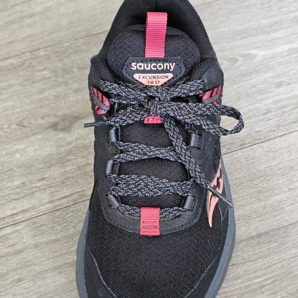 Saucony Women's Excursion TR 16 Trail Shoes Size 8.5 Black Fuchsia S10959-200 - Picture 11 of 11